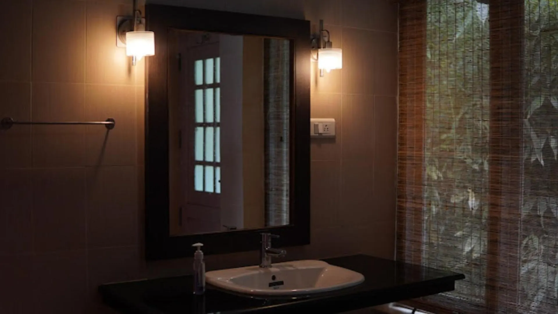 Resort Rain Clouds Wayanad Forest Retreat - The Best Couple Friendly Private Cottages With Bathtub India