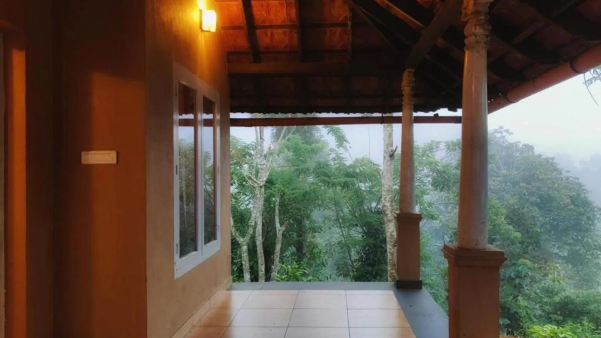Resort Rain Clouds Wayanad Forest Retreat - The Best Couple Friendly Private Cottages With Bathtub India
